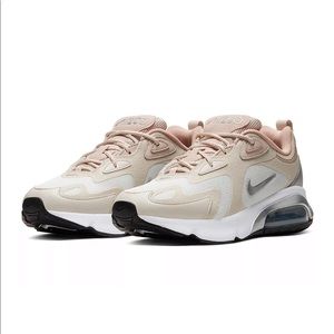 Nike Air Max 200 Summit White/Metallic Silver 10.5